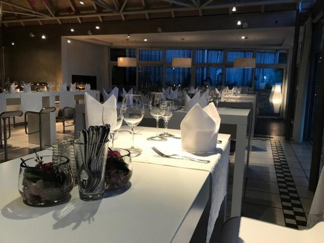 Hotel-Restaurant & Metzgerei Roessle Dettingen an der Erms Kültér fotó